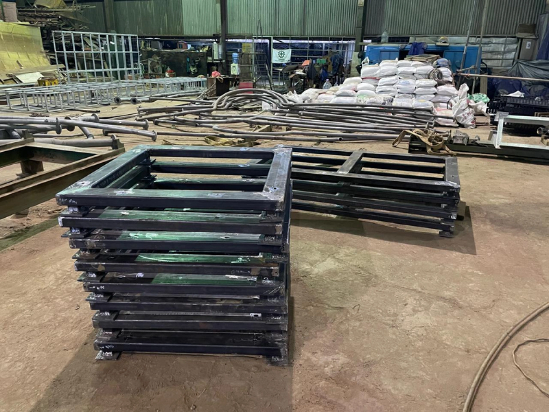 Material Support Data Center STT Iris 2 Phase 6 gallery image